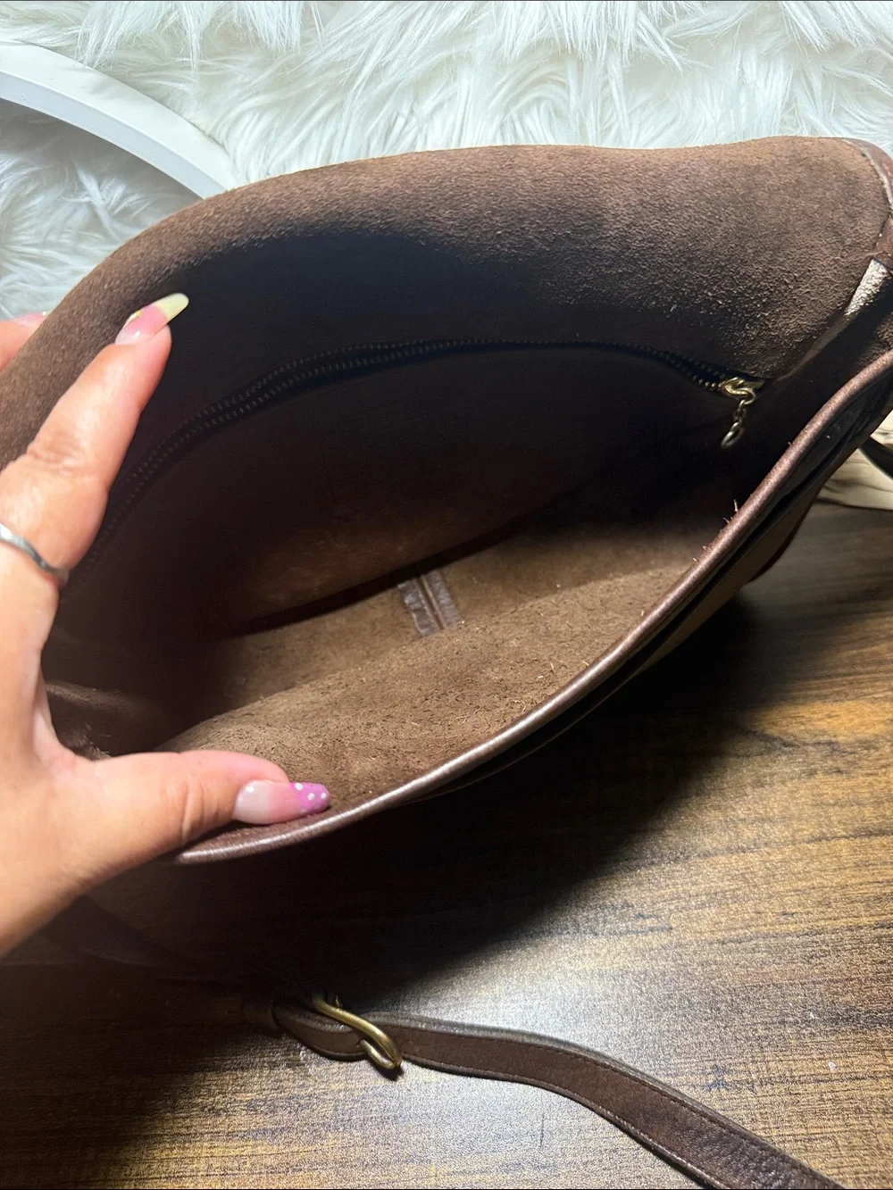 Coach Brown Leather Messenger Bag with Turn-Lock Closure Vintage